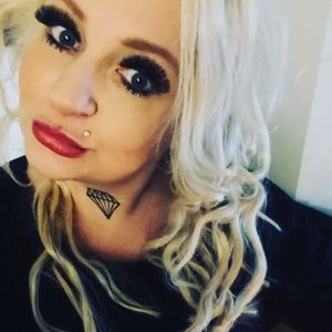 Meet your Posher, Gemma